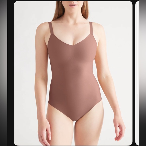 Knix Shaper Bodysuit Sola Medium - Picture 2 of 8